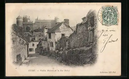 AK Vitré, Vieilles Maisons de la Rue Balazé
