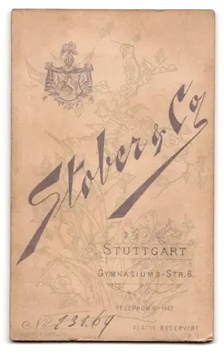 Fotografie Stober & Co, Stuttgart, Gymnasiumsstr.6, Junge Dame mit kurzem Haar