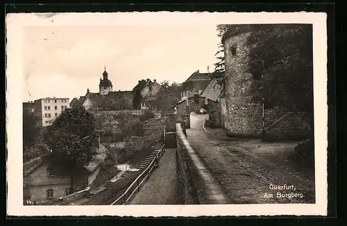 AK Querfurt, Strassenpartie am Burgberg