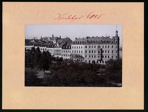 Fotografie Brück & Sohn Meissen, Ansicht Karlsbad, Blick auf die Wohnhäuser in der Stadt