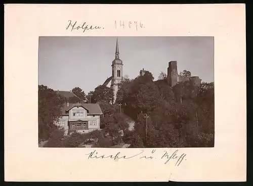 Fotografie Brück & Sohn Meissen, Ansicht Stolpen i. Sa., Blick auf die Kirche und Schlossruine