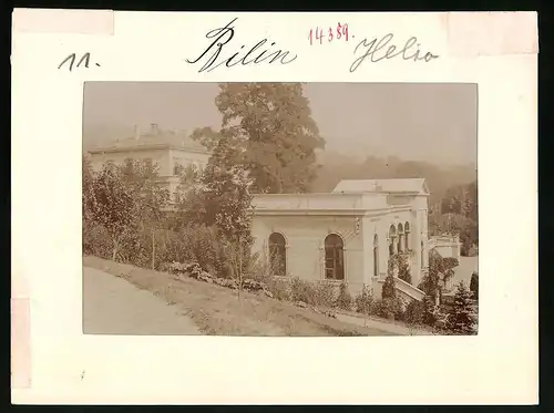 Fotografie Brück & Sohn Meissen, Ansicht Bilin, Partie am Kurhaus, Inhalatorium und an der Trinkhalle