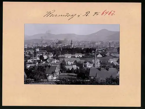 Fotografie Brück & Sohn Meissen, Ansicht Warnsdorf i. B., Blick über die Dächer mit Fabrik Schornsteinen