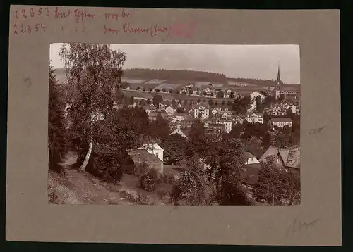 Fotografie Brück & Sohn Meissen, Ansicht Bad Elster, Blick auf den Ort mit Kirche