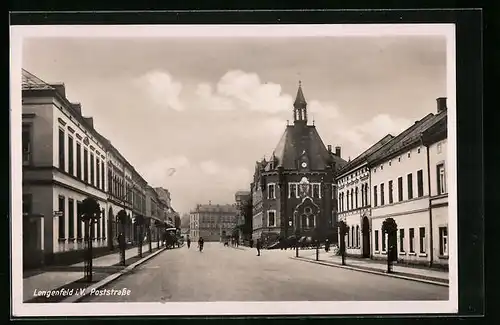 AK Lengenfeld i. V., Poststrasse mit Turmgebäude