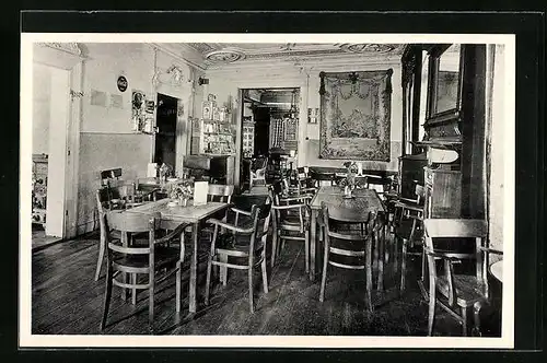 AK Staden /Hessen, Innenansicht des Cafés Schloss Ysenburg