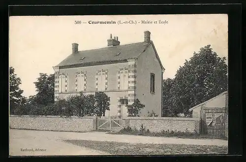 AK Courmemin, Mairie et École
