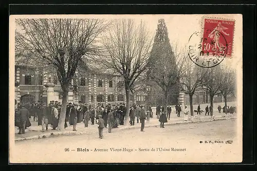 AK Blois, Avenue Victor Hugo, Sortie de l`Usine Rousset