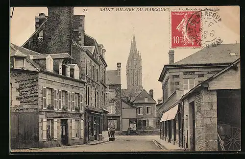 AK Saint-Hilaire-Du-Harcouet, La Rue de la Bretaiche