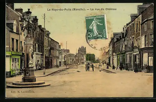 AK La Haye-du-Puits, La rue du Chateau