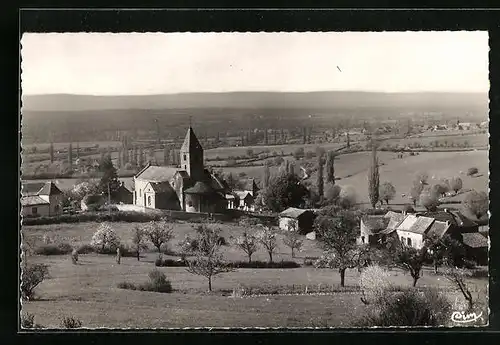 AK La Chapelle-sous-Brancion, Vue de la Village