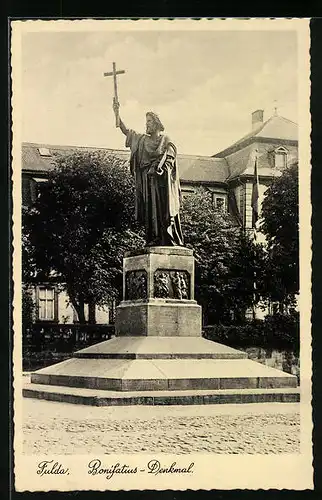 AK Fulda, Ortspartie am Bonifatius-Denkmal