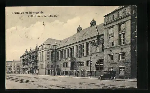 AK Berlin-Oberschöneweide, Gebäude an der Wilhelminenhof-Strasse, Automobil