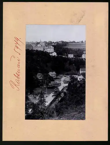 Fotografie Brück & Sohn Meissen, Ansicht Rabenau, Blick auf den Ort mit Strasse an der Oelsa