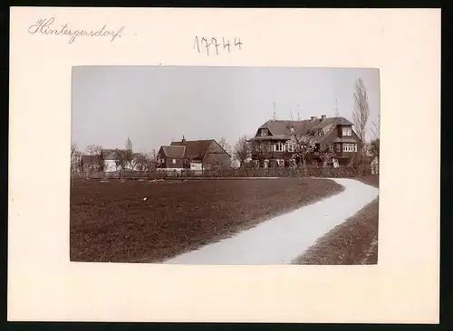Fotografie Brück & Sohn Meissen, Ansicht Hintergersdorf, Strasse an den Waldhäusern