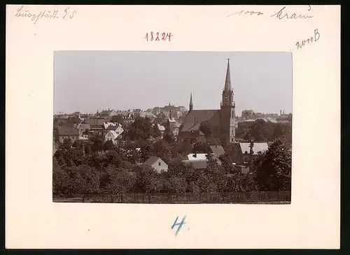 Fotografie Brück & Sohn Meissen, Ansicht Burgstädt, Blick über den Ort mit Kirche