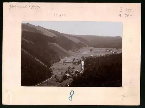 Fotografie Brück & Sohn Meissen, Ansicht Pöbeltal, Blick auf die Wohnhäuser im Tal