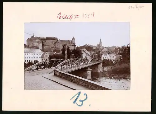 Fotografie Brück & Sohn Meissen, Ansicht Colditz i. Sa., Partie an der Brücke mit Steingutfabrik Thomsberger & Hermann