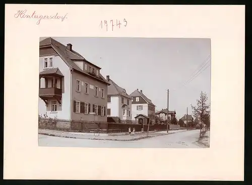 Fotografie Brück & Sohn Meissen, Ansicht Hintergersdorf, Blick in die Lindenstrasse mit Wohnhäusern