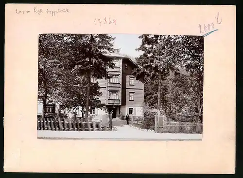 Fotografie Brück & Sohn Meissen, Ansicht Kipsdorf, Partie am Hotel Halali mit Concierge