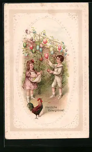 Präge-AK Herzliche Ostergrüsse, Kinder sammeln Ostereier