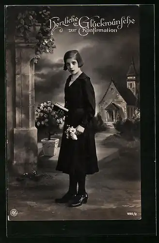 AK Glückwünsche zur Konfirmation, Junge Dame mit Gebetsbuch und Blumenbouquet