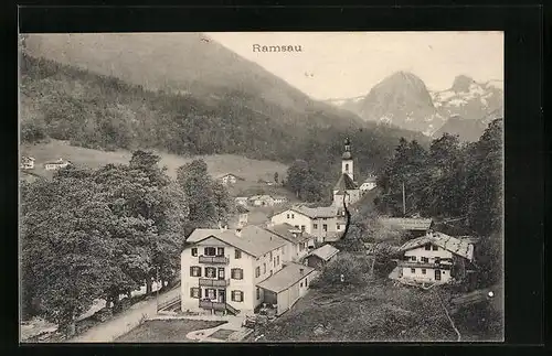 AK Ramsau, Strassenpartie mit Kirche