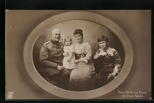 AK Prinz Alfons von Bayern mit seiner Familie