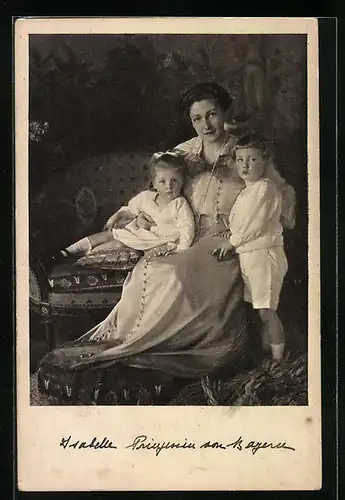 AK Isabelle, Prinzessin von Bayern mit ihren kleinen Kindern