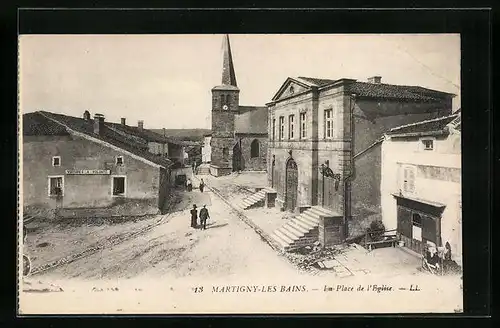 AK Martigny-les-Bains. La Place de l'Eglise