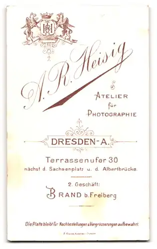 Fotografie A. R. Heisig, Dresden-A., Terrassenufer 30, Junges Paar in modischer Kleidung