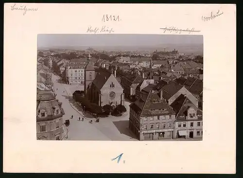 Fotografie Brück & Sohn Meissen, Ansicht Bautzen, Blick vom Reichenturm auf die Innenstadt mit Kirche