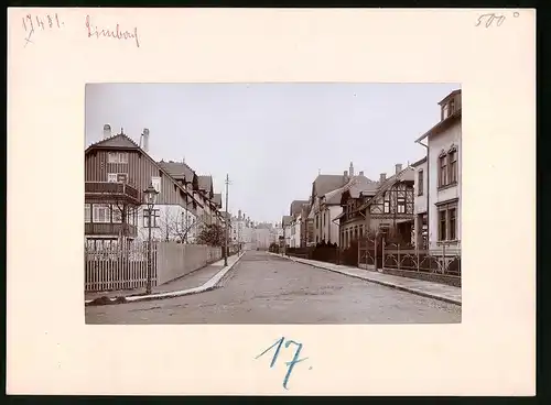 Fotografie Brück & Sohn Meissen, Ansicht Limbach i. Sa., Blick in die Weststrasse mit Wohnhäusern
