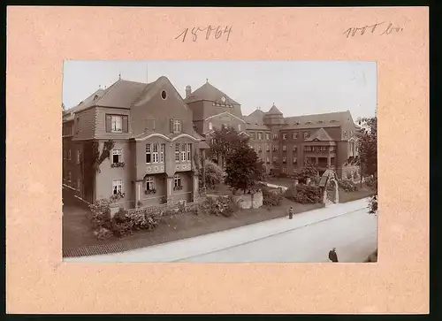 Fotografie Brück & Sohn Meissen, Ansicht Freiberg / Sachsen, Johannis-Hospital in der Chemnitzerstrasse