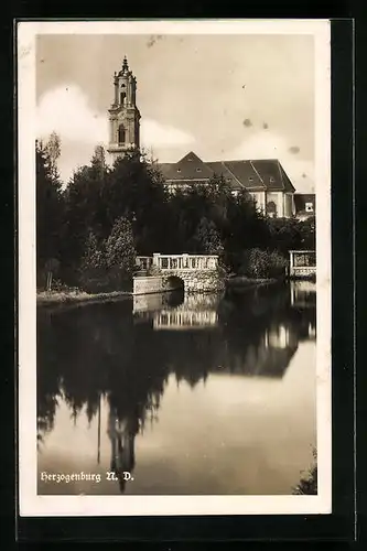 AK Herzogenburg, Blick zur Kirche