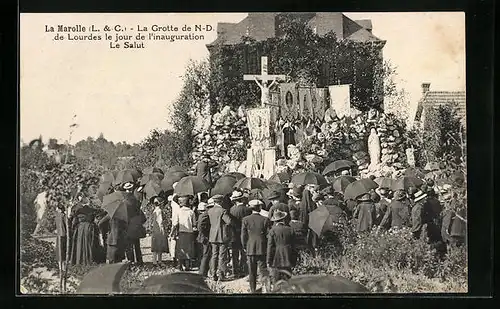 AK La Marolle, La Grotte de N.-D. de Lourdes le jour de l`Inauguration