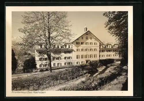 AK Bad Adelholzen, Krankenhaus in der Frühlingssonne