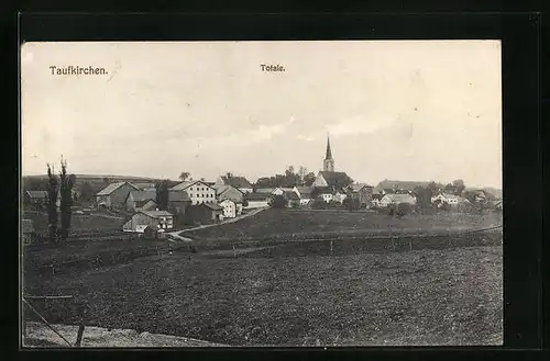 AK Taufkirchen, Totalansicht mit Kirche