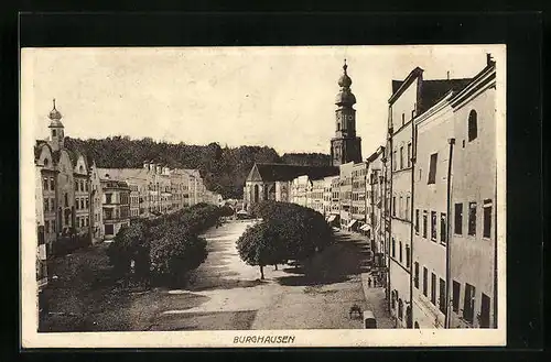 AK Burghausen, Ortspartie mit Blick auf Kirchturm
