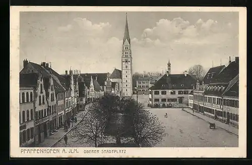 AK Pfaffenhofen a. Ilm, Oberer Stadtplatz mit Geschäften und Kirche
