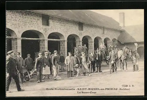 AK Saint-Michel-en-Priziac, Ecole Professionnelle, La Basse-Cour
