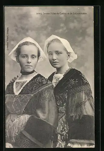 AK Locmariaquer, Jeunes Filles de Carnac et de Locmariaquer