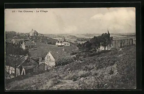 AK Iles Chausey, Le Village