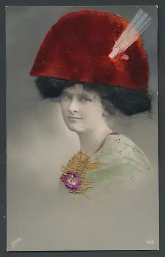 Echt-Haar-AK Schönheit mit schwarzem Haar und rotem Samthut