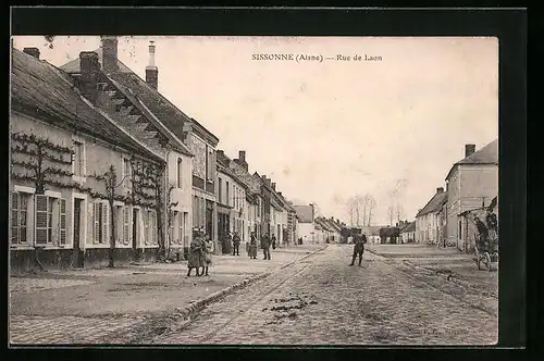 AK Sissonne, Rue de Laon