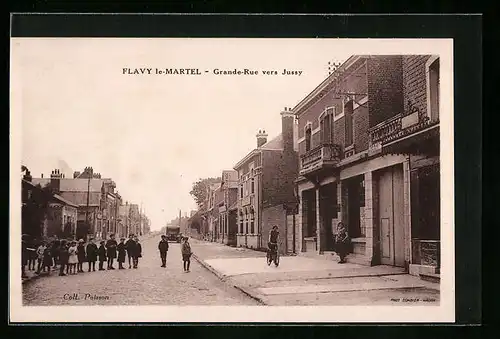 AK Flavy-le-Martel, Grande-Rue vers Jussy