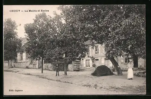 AK Chouy, La Mairie et Ecoles