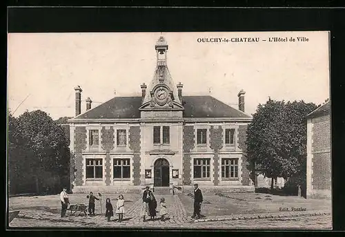 AK Oulchy-le-Chateau, L`Hotel de Ville