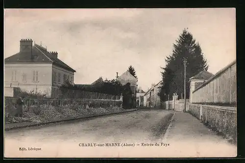 AK Charly-sur-Marne, Entrée du Pays