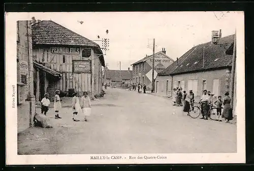 AK Mailly-le-Camp, Rue des Quatre-Coins